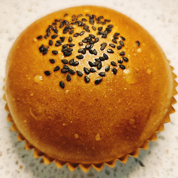 fresh-loven-red-bean-bun-1pc-1