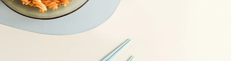netflix-crystal-alloy-chopsticks-in-morandi-6-pairs-3