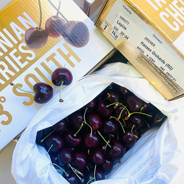 fresh-ufresh-tasmania-hansen-cherry-gold-gift-box-about-1kg-1