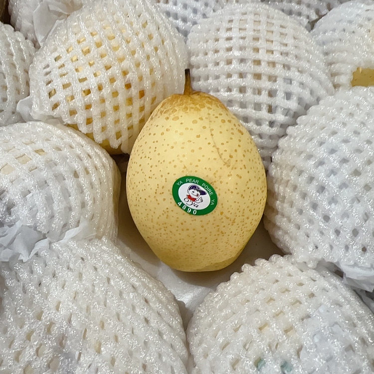 freshumall-self-supporting-china-duck-pear-about-1kg-2