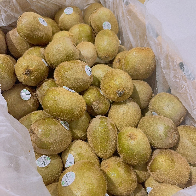 freshumall-self-supporting-usa-imported-green-kiwi-about-500g-1