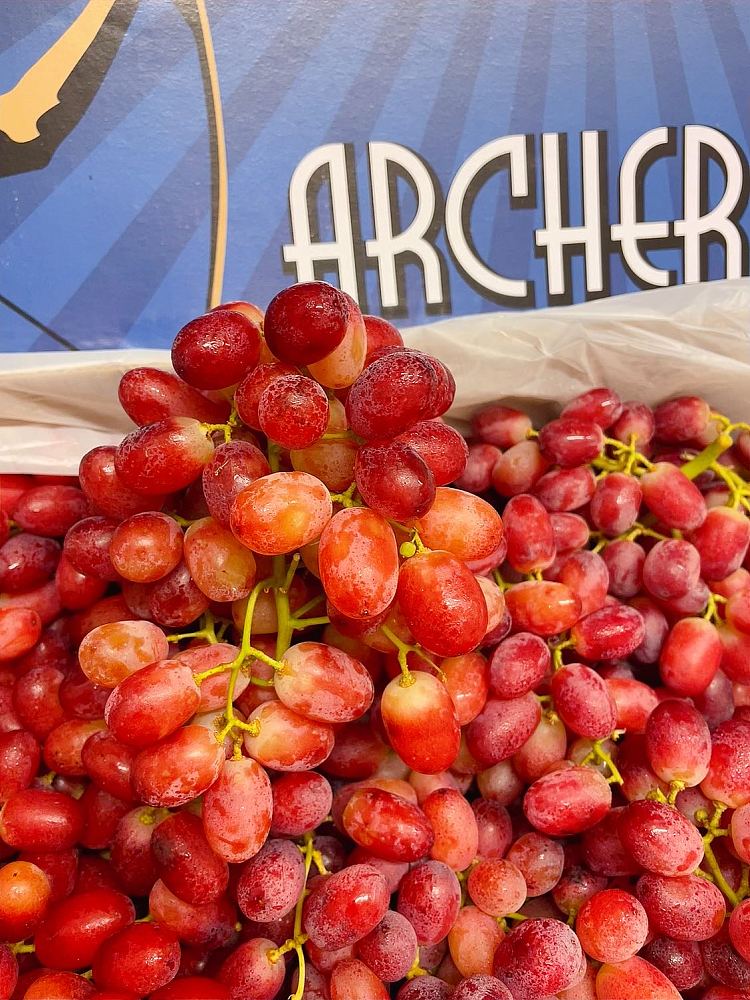freshexplosive-crisp-premium-red-grape-about-1kg-3