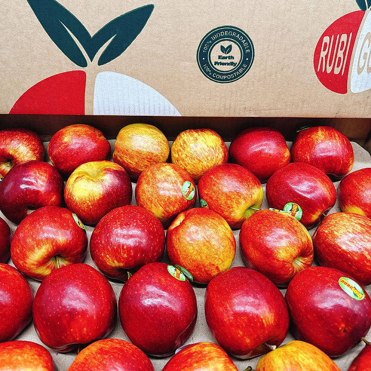 rubygold-sweet-crispy-apple-whole-carton-approx-12kg-2