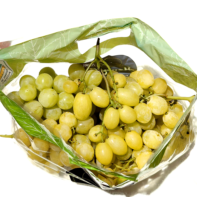 sweet-earth-green-raisin-approx-1kg-1