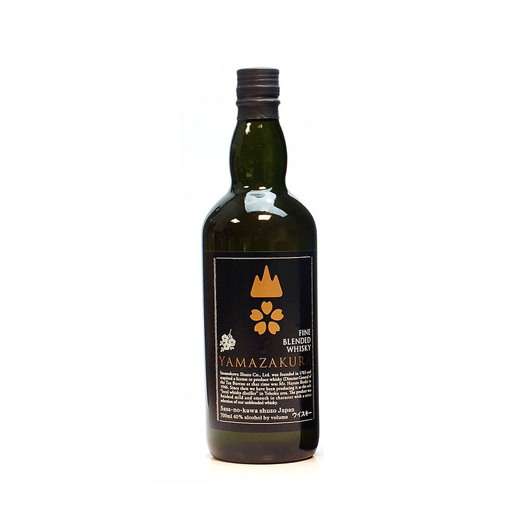 yamazakuran-yamazakura-black-label-whisky-40-700ml-1
