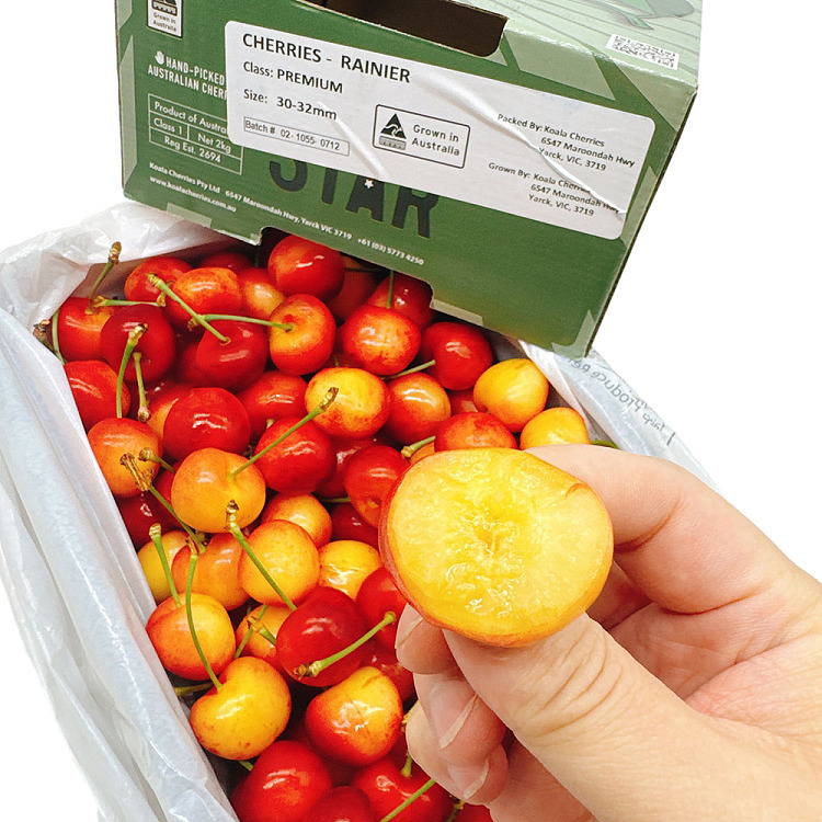 koala-white-cherries-30-32mm-gift-box-approx-2kg-3