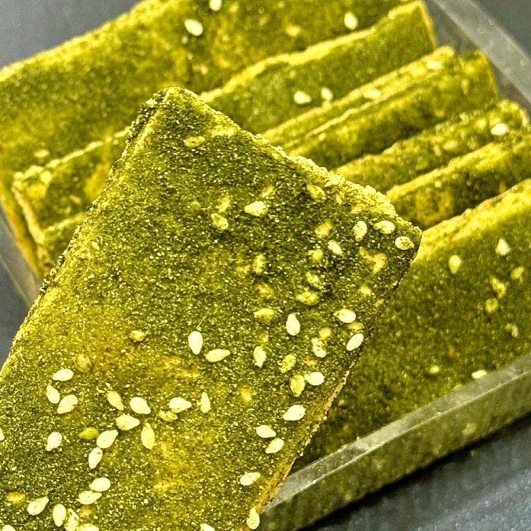 gujia-moss-strip-cake-130g-1
