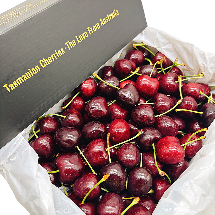 tasmanian-samba-cherries-32mmgift-box-approx-2kg-4