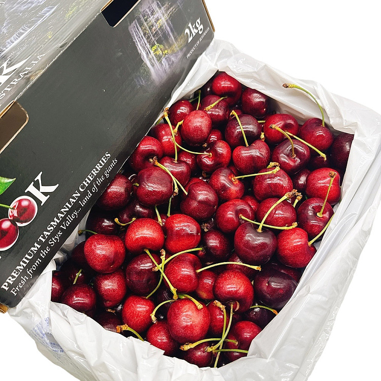 tasmanian-nooklapin-cherries-32mm-gift-box-approx-2kg-4