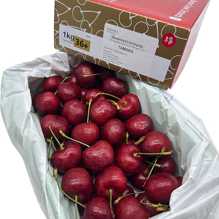 bourboncreek-36mm-gift-box-approx-1kg-1