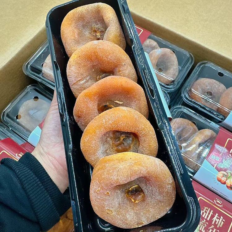 special-sweet-persimmon-cake-1-box-about-420g-2