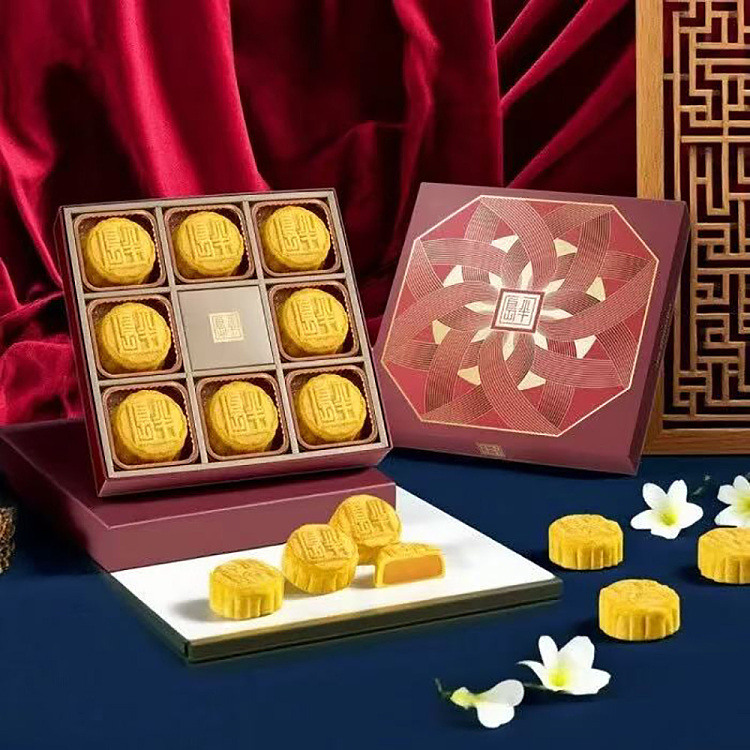 gift-box-hong-kong-peninsula-mini-custard-mooncake-8pcs-in-280g-2