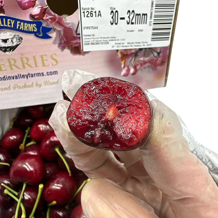 original-boxwvfsweetgeorgia-cherry-30-32mm-gift-box-approx-2kg-4