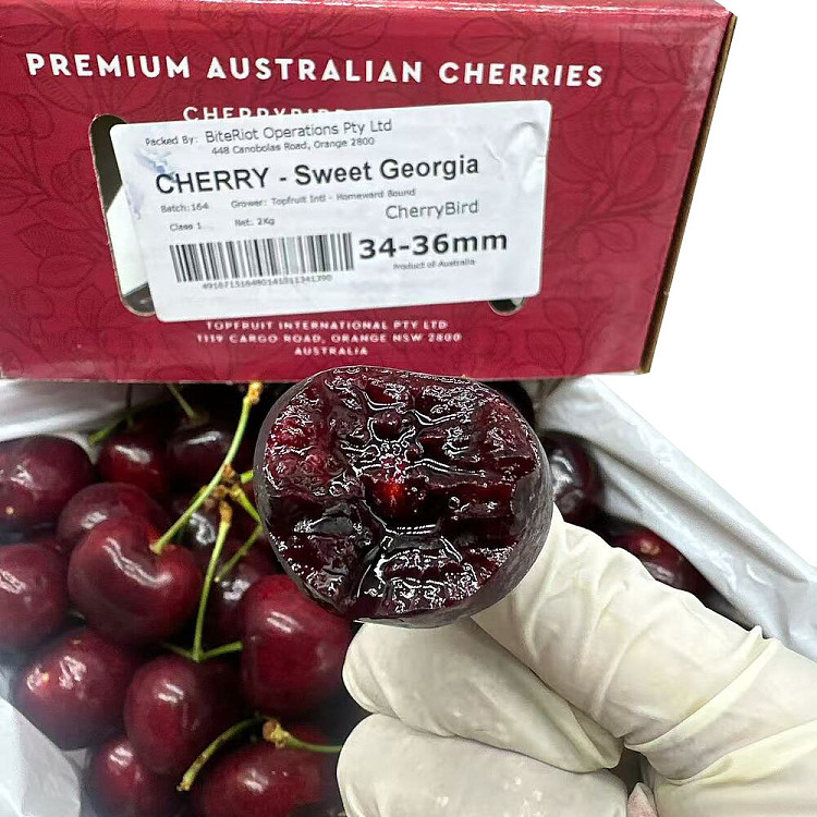 original-boxbiteriotsweetgeorgia-cherry-34-36mm-gift-box-approx-2kg-4