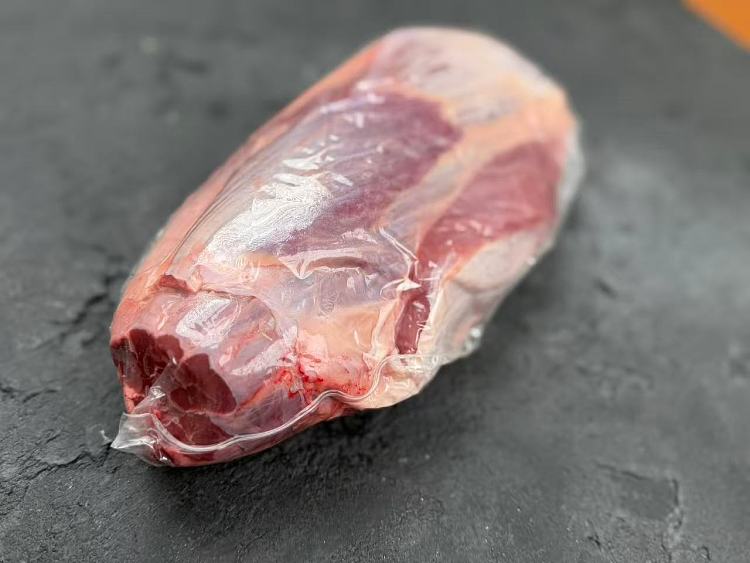 flash-frozen-angus-grass-fed-prime-large-gravy-beef-1kg-3