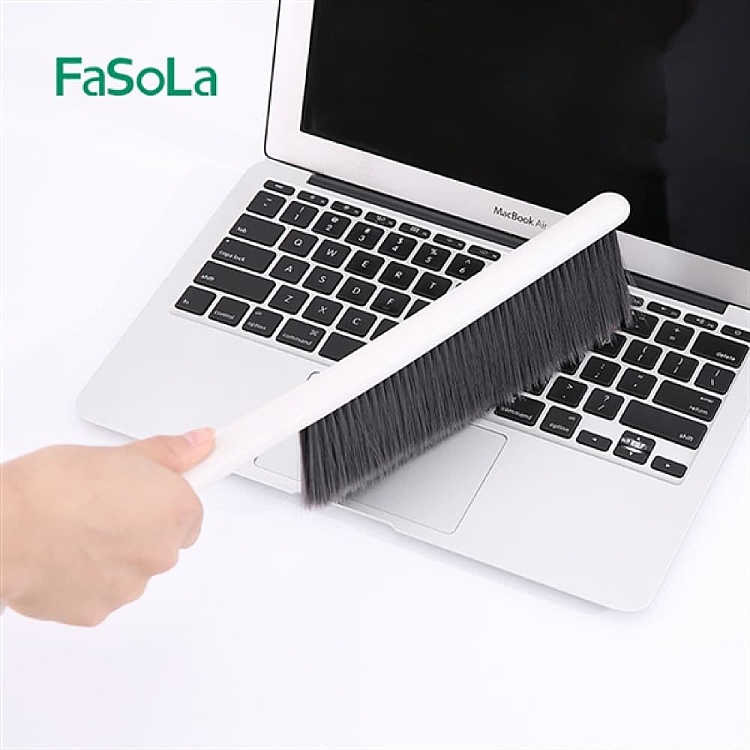 fasola-long-handle-soft-bristle-bed-brush-beige-397cm-3