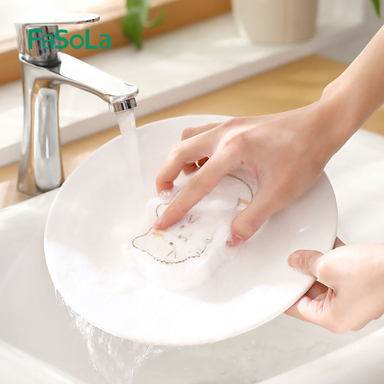 fasola-household-kitchen-cleaning-compressed-wood-pulp-cotton-cute-fun-male-bear-106-72cm-6