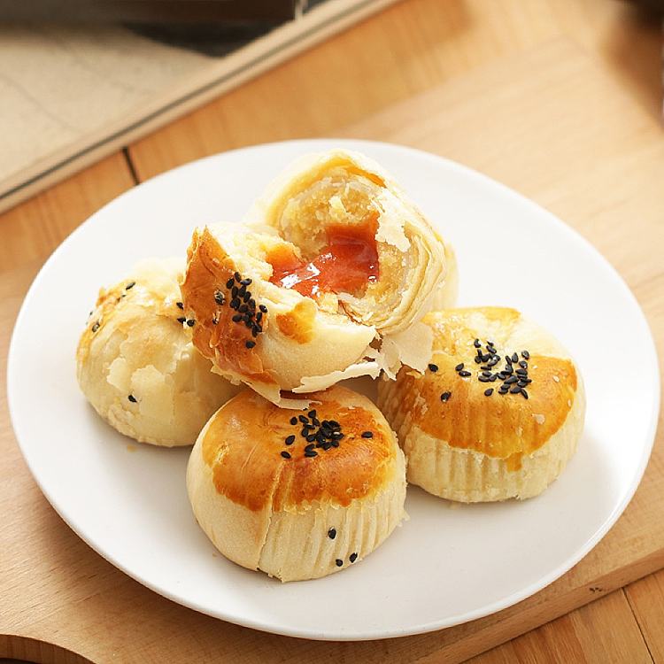 aji-flowing-heart-pastry-egg-yolk-flavor-220g-2