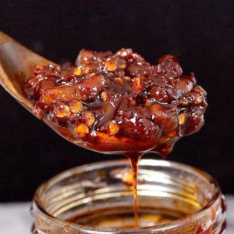 lao-gan-ma-meat-strips-with-fermented-black-bean-chili-sauce-280g-3