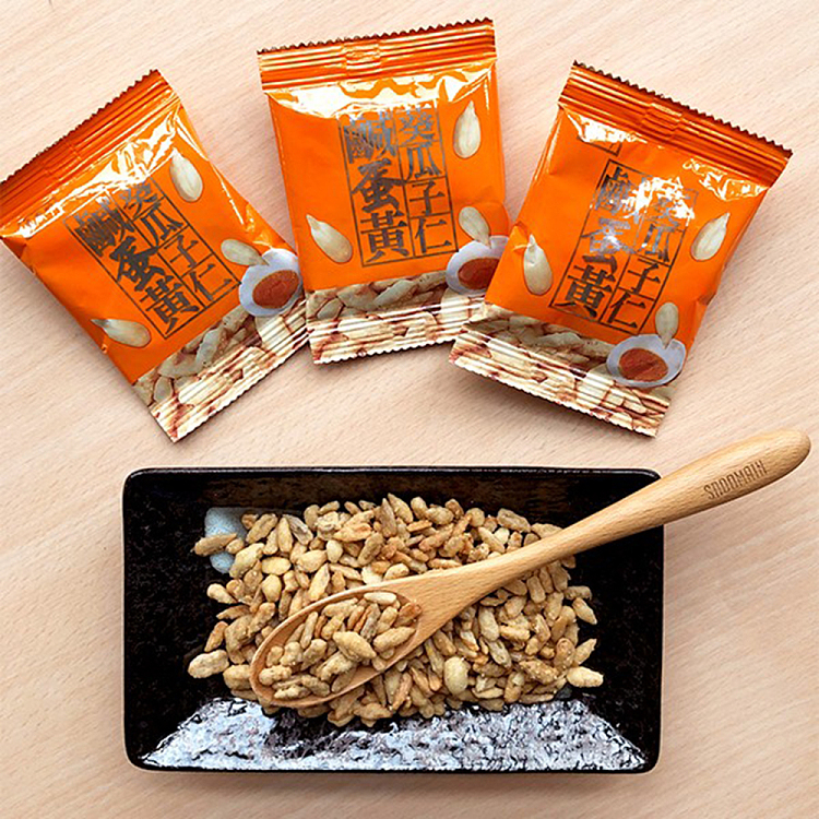 sheng-xiang-zhen-salted-egg-yolk-sunflower-seeds-110g-2