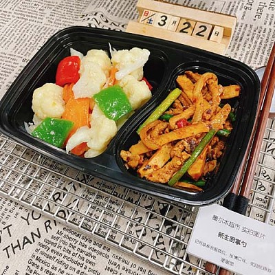 328 蒜苔香干炒肉丝＋清炒白花菜（1000ml盒装）