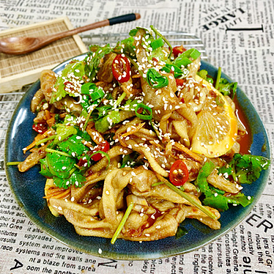 【凉菜】柠檬无骨鸭掌(中辣)（700ml盒装）