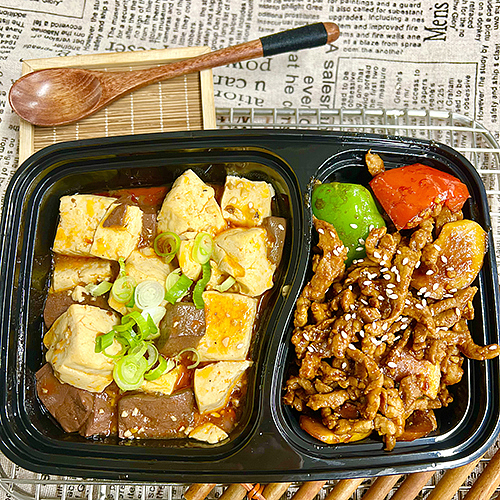 two-peppers-and-king-oyster-mushroom-stir-fried-with-pork-stripsduck-blood-tofu-1