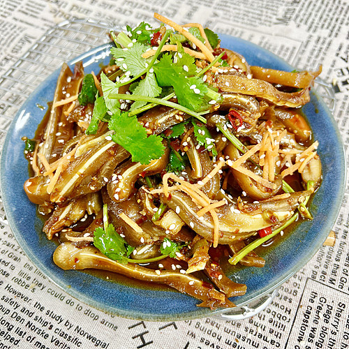 spicy-chilli-oil-pig-ears-1