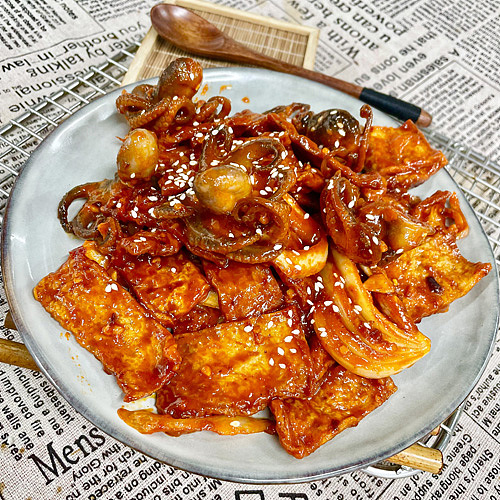 korean-spicy-stir-fried-octopus-1