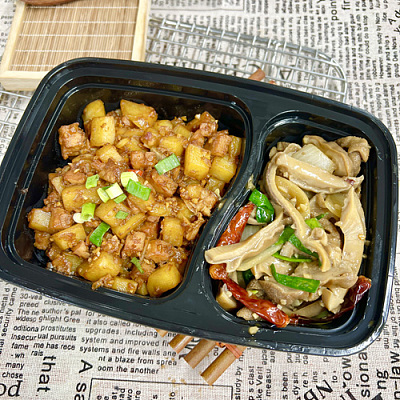 1842栗子红烧肉焖冻豆腐＋清炒莴笋（微辣）（1000ml盒装）