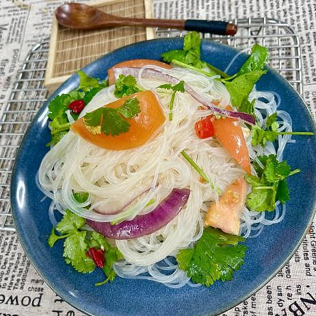thai-style-cold-tossed-vermicelli-1