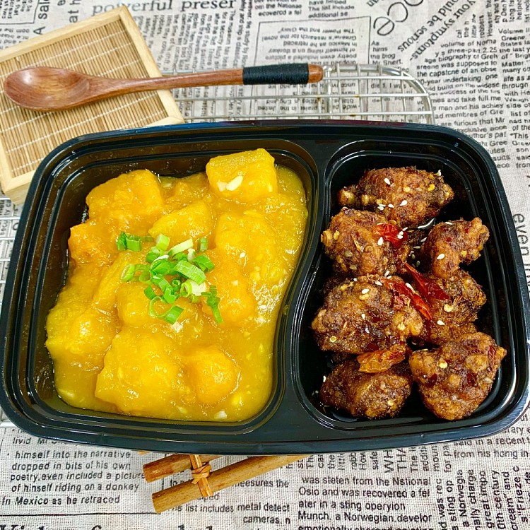 4381-szechuan-style-diced-chicken-thighs-spicy-shanghainese-vegetarian-chicken-1000ml-boxed-1