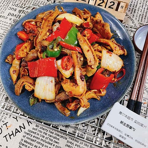 pigs-maw-with-lao-gan-ma-chili-sauce-1