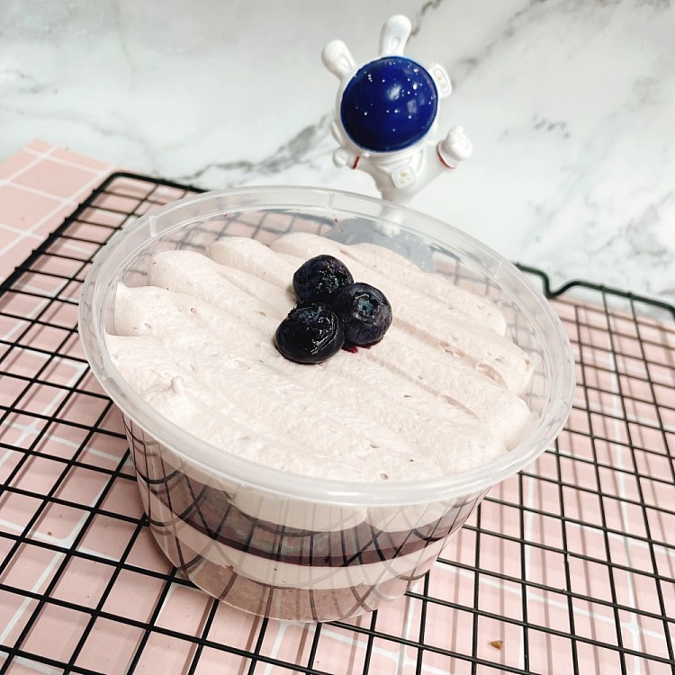 blueberry-chocolate-cake-1