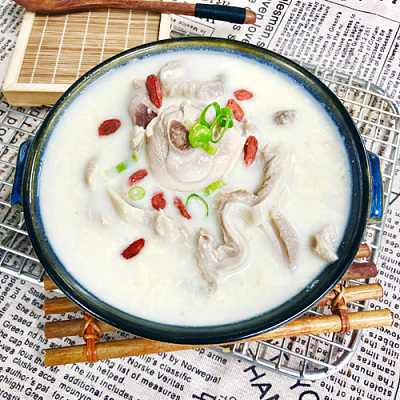 胡椒猪肚鸡汤（900ml）（约530g）