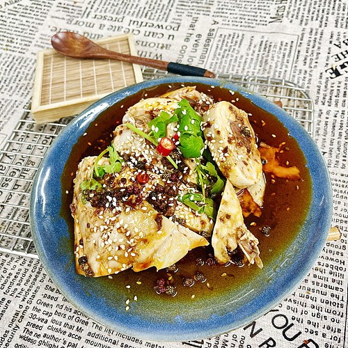 hot-and-numbing-pepper-chicken-1