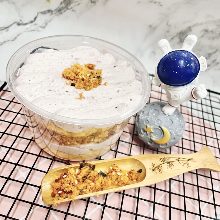 taro-seaweed-pork-floss-cake-1