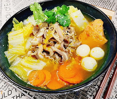 golden-sour-pickle-lamb-hot-pot-1