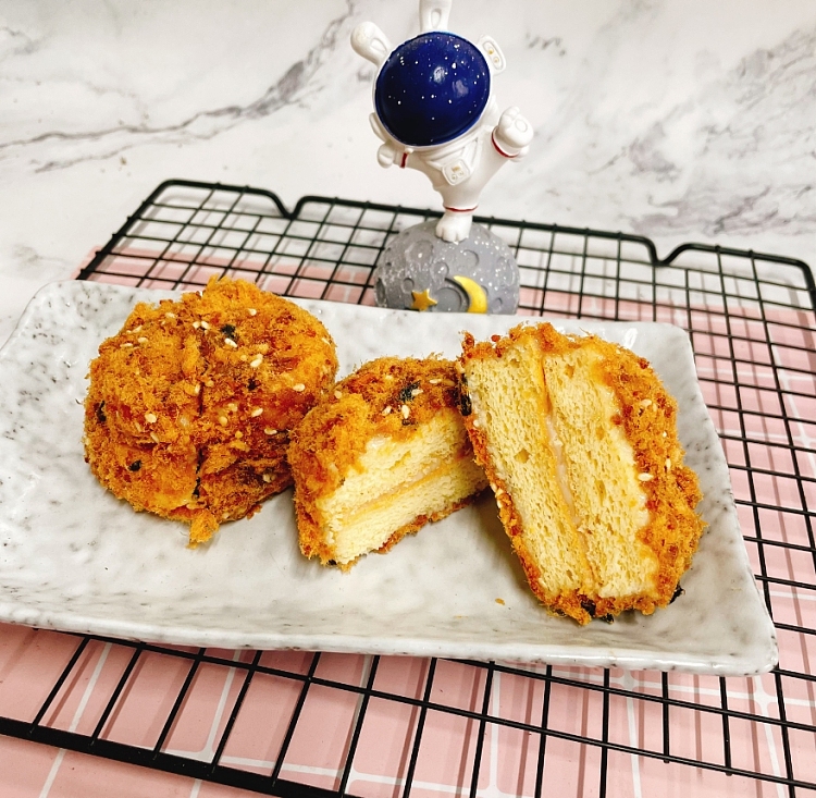 seaweed-pork-floss-cake-1