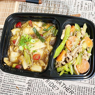 2665 西芹炒肉丝+酸辣白菜（中辣）（1000ml盒装）
