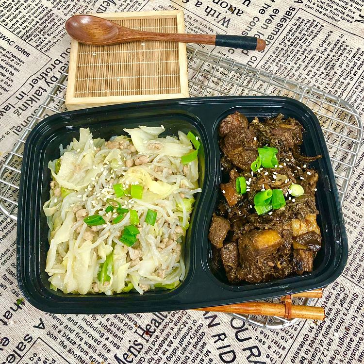 dried-plum-vegetable-braised-porkcabbage-and-pork-minces-vermicelli-stir-fry-1
