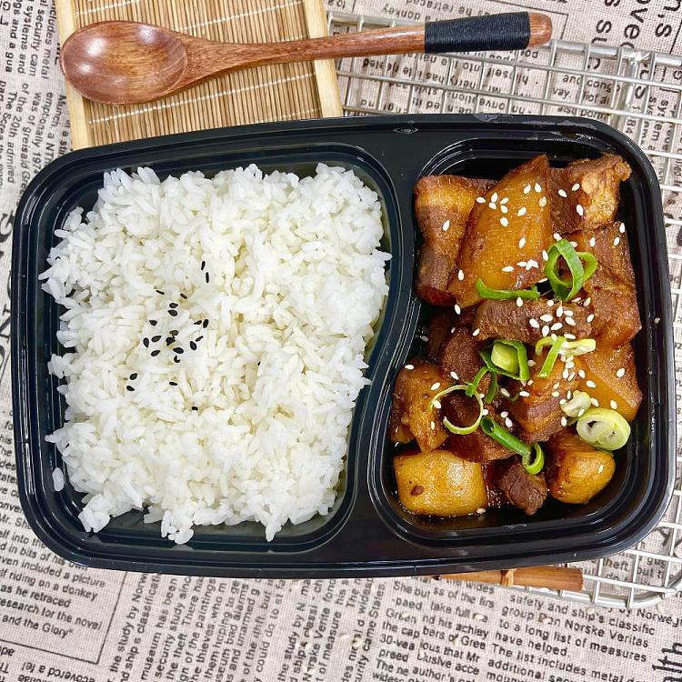 braised-pork-belly-stewed-with-potatoesrice-1