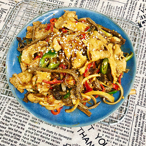 tea-tree-mushrooms-with-pork-1