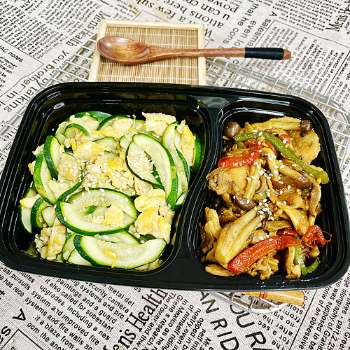 brown-beech-mushrooms-stir-fried-with-porkzucchini-stir-fried-with-eggs-1