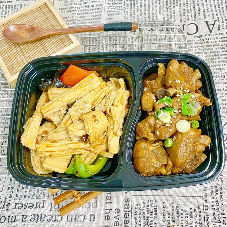 scallion-braised-chickenstir-fried-spicy-beancurd-sticks-1