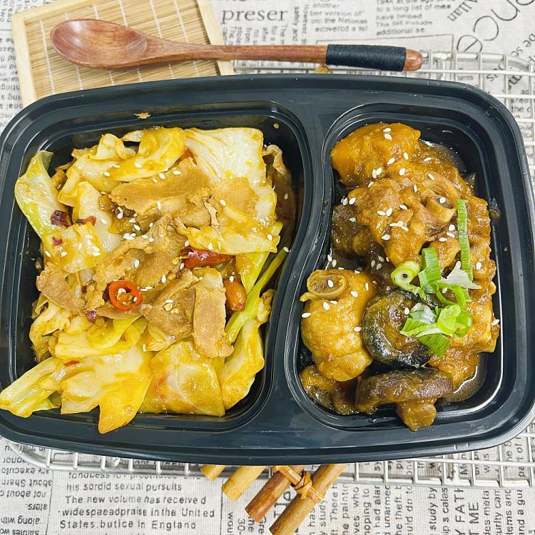 braised-chicken-with-pumpkinshredded-cabbage-1
