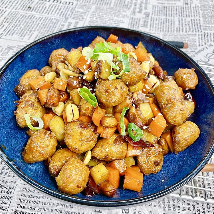kung-pao-vegetarian-chicken-diced-1