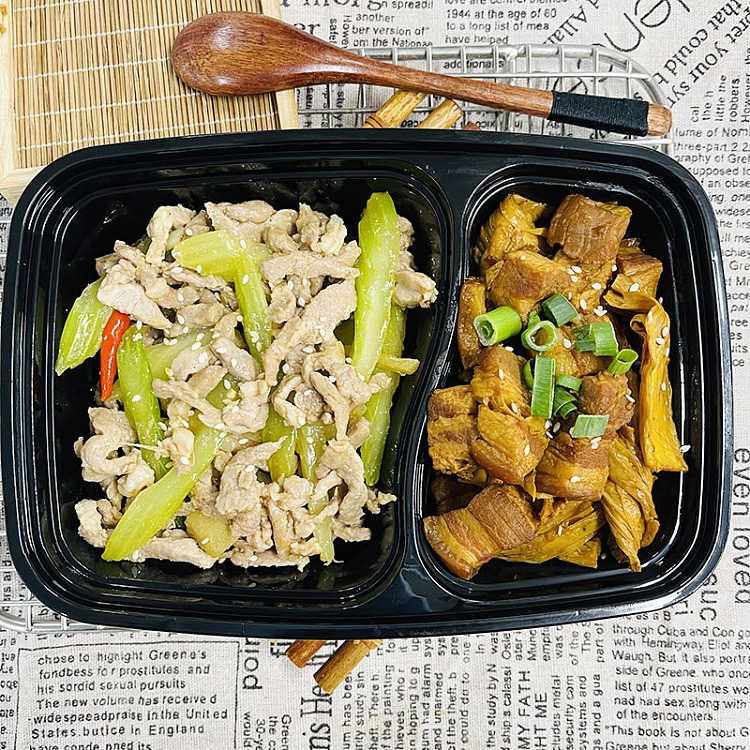 braised-pork-stewed-with-dried-beancurd-stickscelery-and-pickled-pepper-fried-pork-1