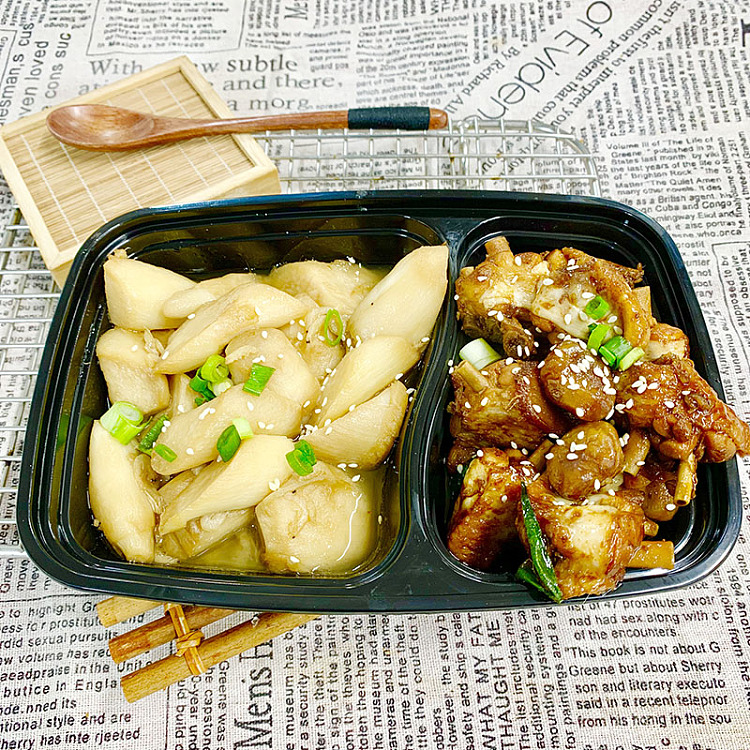 braised-chicken-wings-with-chestnutbraised-wild-rice-in-oil-1