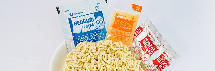 nongshim-spicy-fried-noodles-137g4packs-13